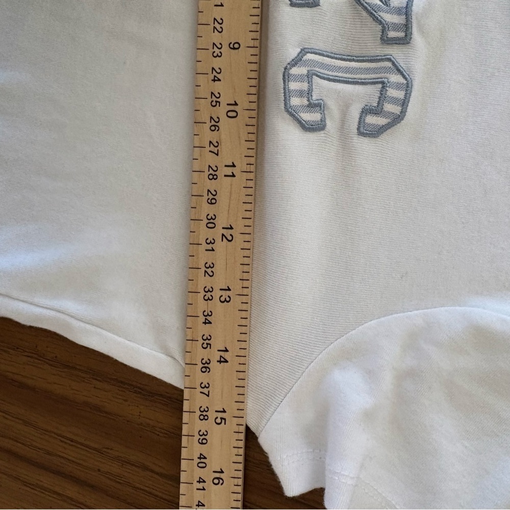 No Comment Girls NYC Embroidered White And Blue Crop Top Sz 14 - Picture 6 of 8